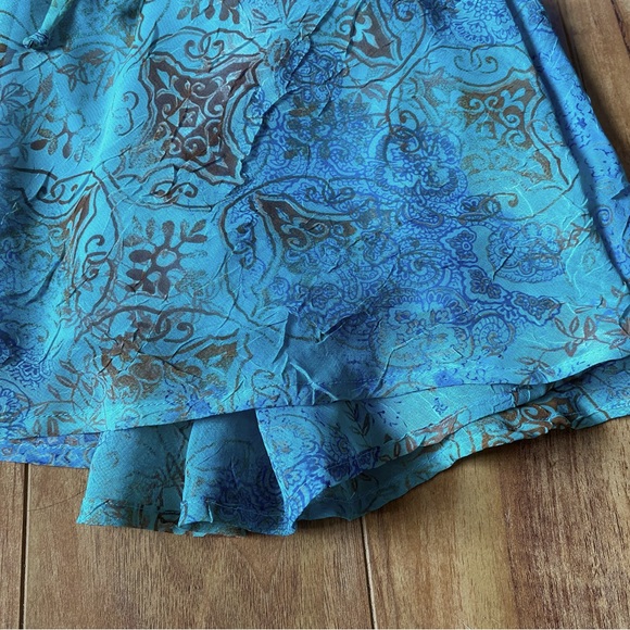 Beautiful Bohemian Design Dress - Picture 11 of 16